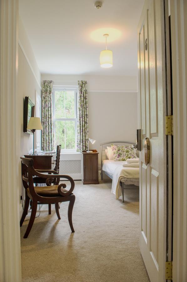 Bed and Breakfast Claridge House à Lingfield Extérieur photo